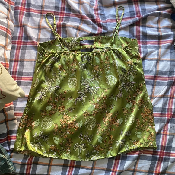 Y2K tang flowy tang top - Picture 2 of 5